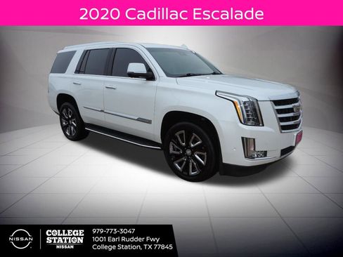 Used 2020 Cadillac Escalade Luxury image 1