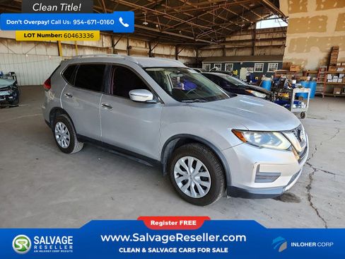 Used 2017 Nissan Rogue S w/ S Appearance Package AWD/4WD image 5