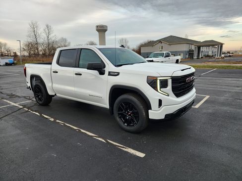 New 2026 GMC Sierra 1500 Pro w/ Graphite Edition image 6