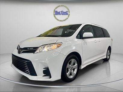 Used 2019 Toyota Sienna LE