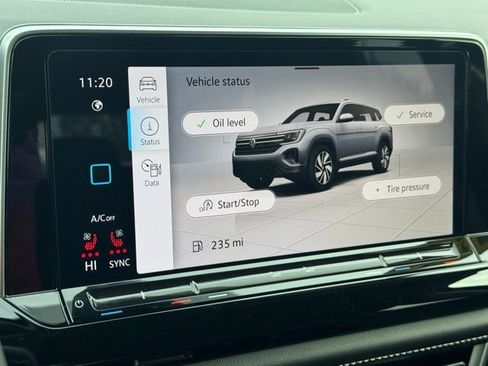 Used 2024 Volkswagen Atlas SE image 43