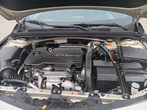 Used 2016 Chevrolet Malibu LT w/ Driver Confidence Package image 26