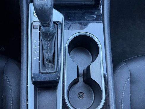 Used 2024 Nissan Altima 2.5 SV image 23