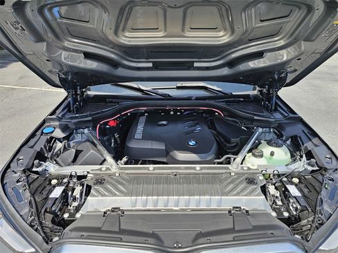 Used 2026 BMW X3 xDrive30 w/ Premium Package image 26