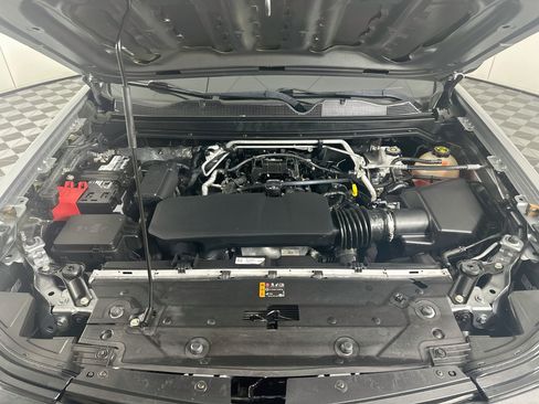 Used 2023 Chevrolet Colorado W/T RWD image 31