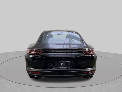 Used 2018 Porsche Panamera 4S AWD/4WD image 32