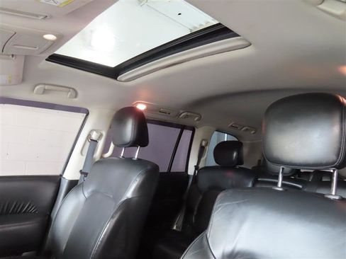 Used 2023 Nissan Armada SL w/ Cargo Package image 17