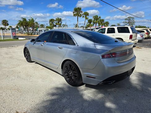 Used 2013 Lincoln MKZ Base V6 4dr Sedan image 9