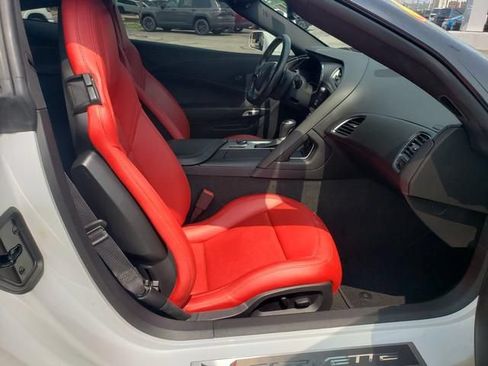 Used 2019 Chevrolet Corvette Stingray Coupe w/ Battery Protection Package RWD image 12