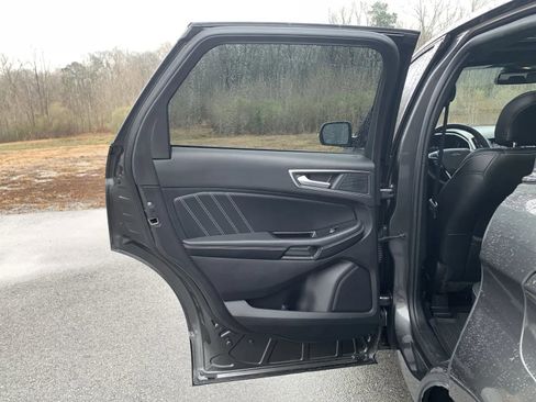 Used 2019 Ford Edge ST w/ Equipment Group 401A image 29