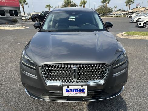 Used 2021 Lincoln Corsair FWD w/ Convenience Package image 9