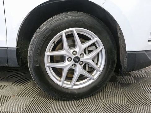 Used 2023 Ford Edge SEL w/ Convenience Package AWD/4WD image 16