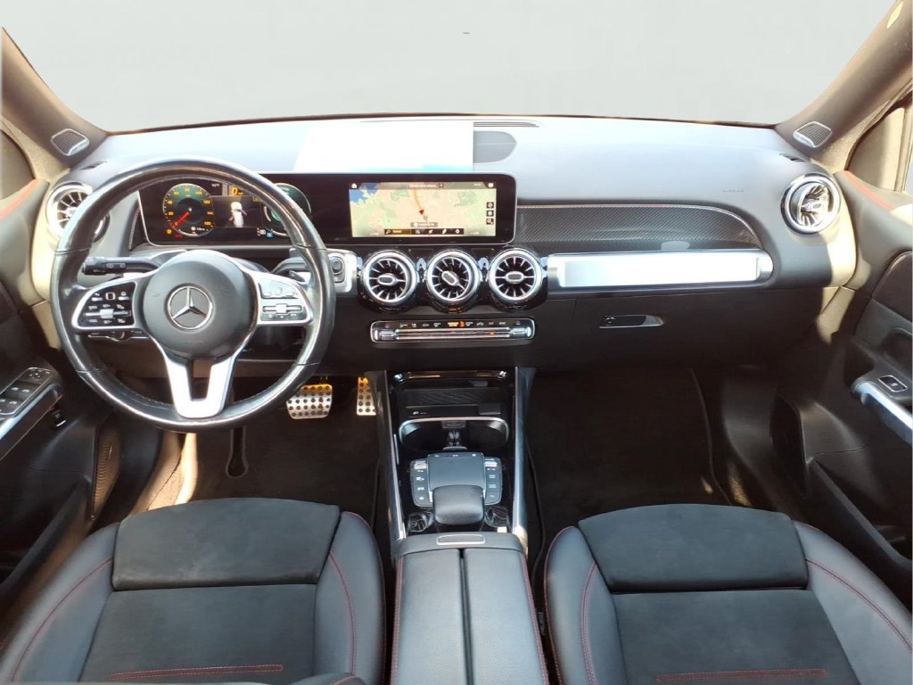 Used 2021 Mercedes-Benz GLB 250 4MATIC image 24