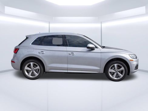Used 2020 Audi Q5 2.0T Premium AWD/4WD image 8