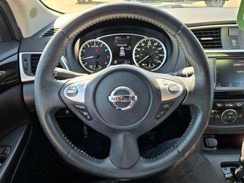 Used 2019 Nissan Sentra SV w/ Exterior Package image 24