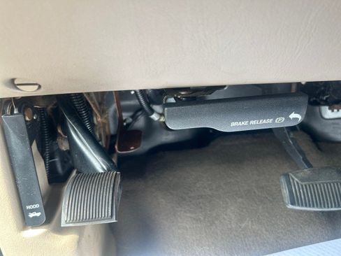 Used 2004 Ford Excursion Eddie Bauer AWD/4WD image 14