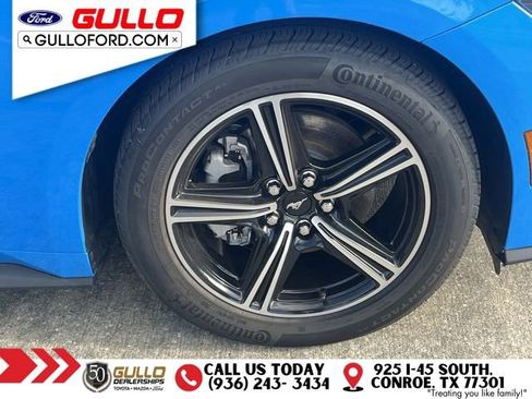 Used 2025 Ford Mustang Coupe RWD image 26