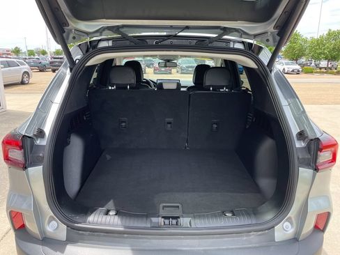 Certified 2023 Ford Escape Platinum w/ Premium Technology Package AWD/4WD image 14