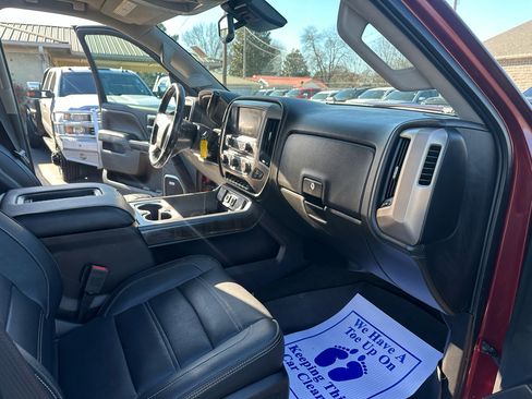 Used 2016 GMC Sierra 2500 Denali w/ Duramax Plus Package image 13