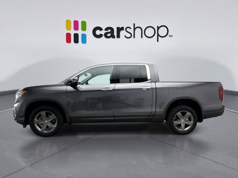 Used 2023 Honda Ridgeline RTL-E image 2