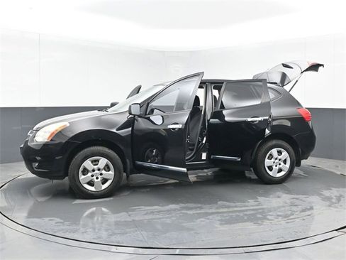 Used 2012 Nissan Rogue S image 48