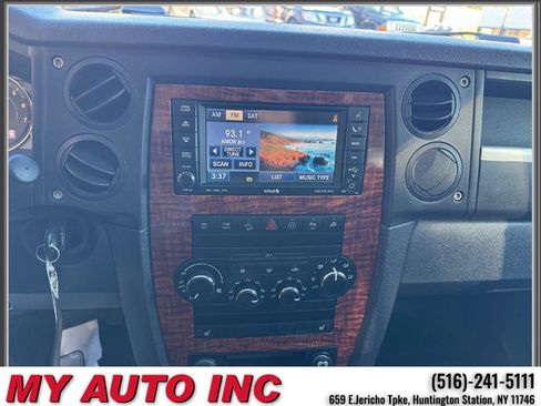 Used 2008 Jeep Commander Limited image 18