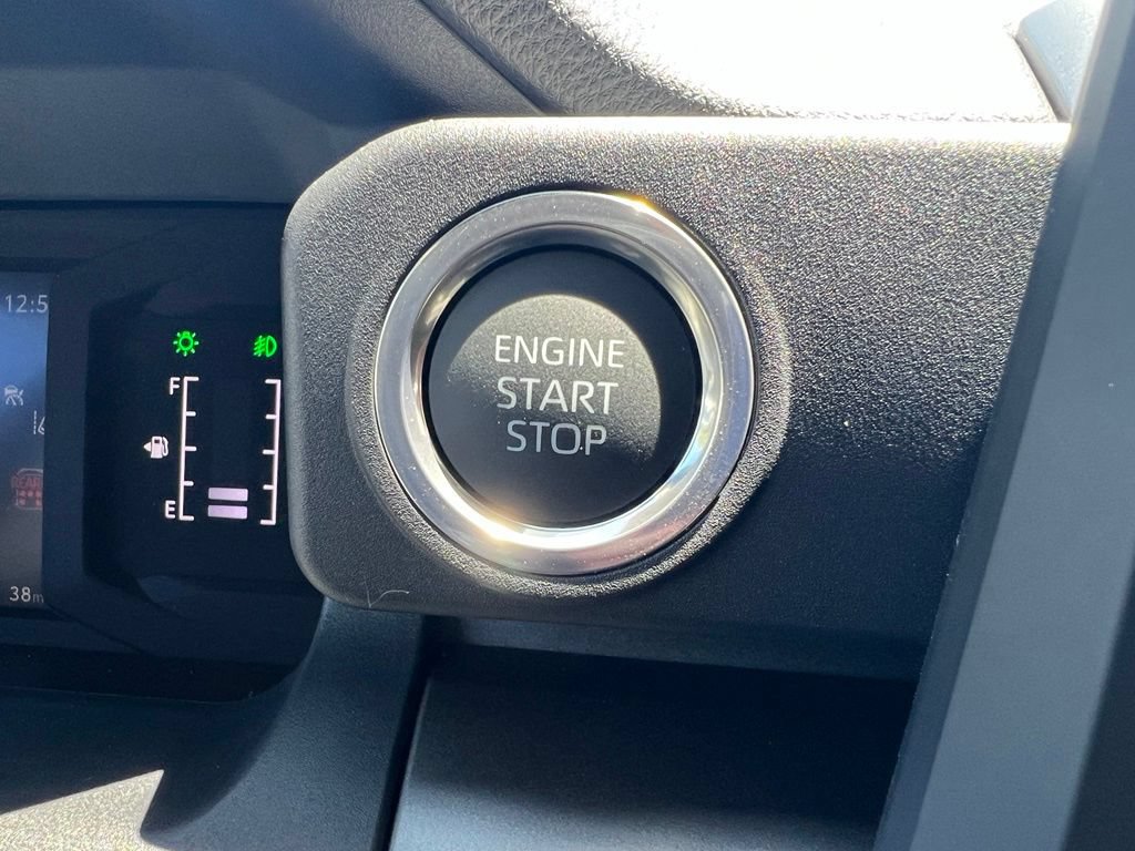 New 2026 Toyota 4Runner SR5 AWD/4WD image 19