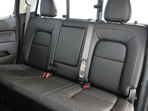 Used 2019 Chevrolet Colorado Z71 image 9