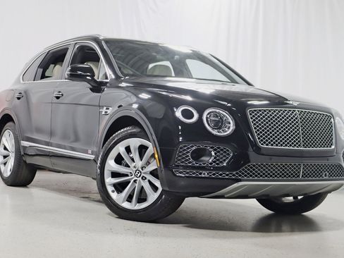 Used 2017 Bentley Bentayga AWD/4WD image 7