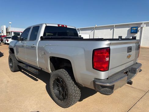 Used 2018 Chevrolet Silverado 1500 LT w/ All Star Edition AWD/4WD image 7