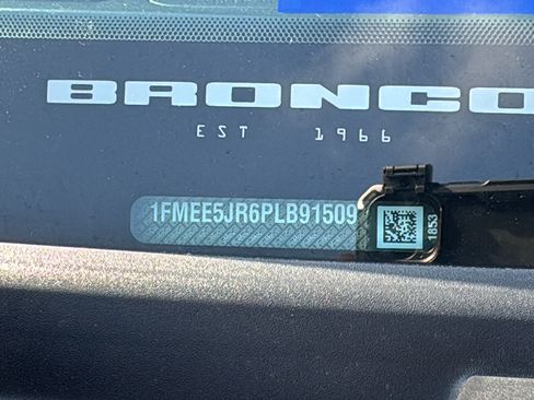 Used 2023 Ford Bronco Raptor AWD/4WD image 11