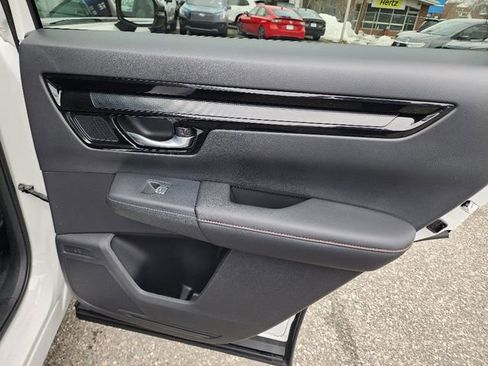 Used 2023 Honda CR-V Sport Touring image 16