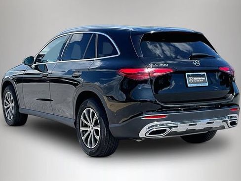 Certified 2024 Mercedes-Benz GLC 300 image 4