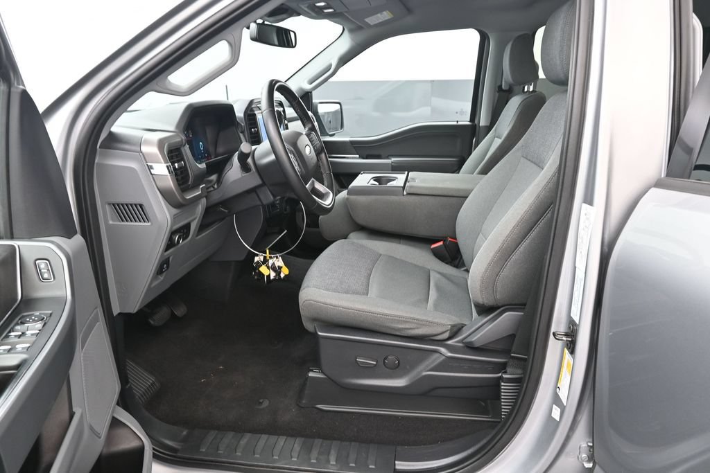 Used 2024 Ford F150 XLT w/ Tow/Haul Package AWD/4WD image 16