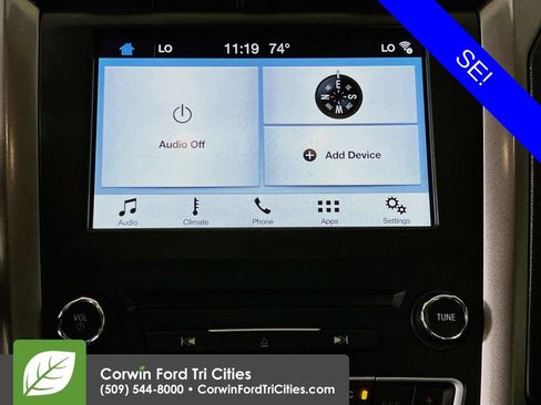 Used 2017 Ford Fusion SE w/ Fusion SE Technology Package FWD image 21