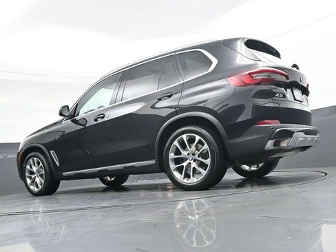 Used 2023 BMW X5 xDrive40i AWD/4WD image 37