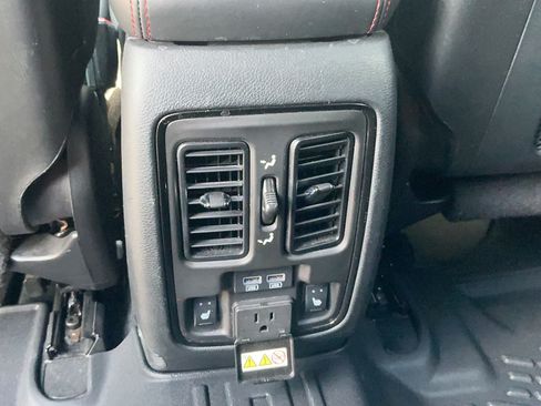 Certified 2024 Dodge Durango GT AWD/4WD image 15