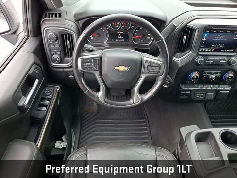 Used 2019 Chevrolet Silverado 1500 LT w/ Convenience Package AWD/4WD image 11