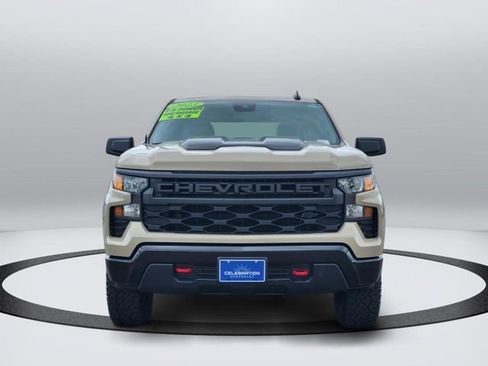 Certified 2023 Chevrolet Silverado 1500 Custom Trail Boss w/ LPO, Dark Essentials Package AWD/4WD image 6