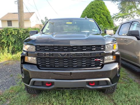 Used 2022 Chevrolet Silverado 1500 Custom Trail Boss AWD/4WD image 2
