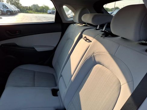 Used 2023 Hyundai Kona SEL FWD image 13