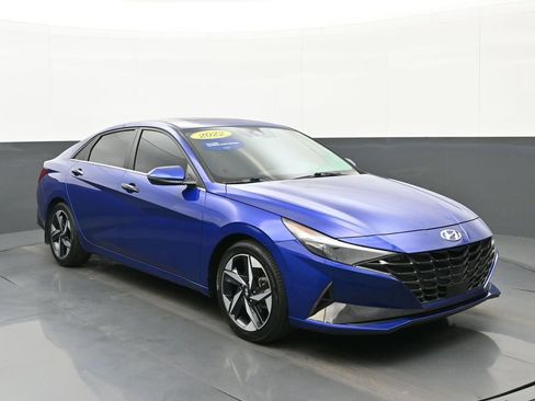 Certified 2022 Hyundai Elantra Limited image 1