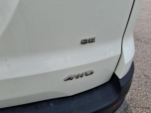 Used 2020 Ford EcoSport SE w/ SE Convenience Package AWD/4WD image 9