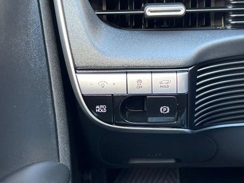 Certified 2024 Hyundai Ioniq 5 Limited RWD image 37