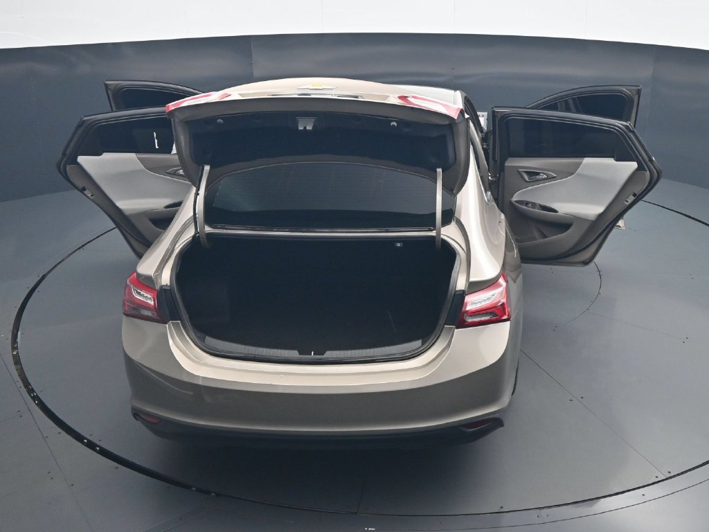 Used 2022 Chevrolet Malibu LT FWD image 62