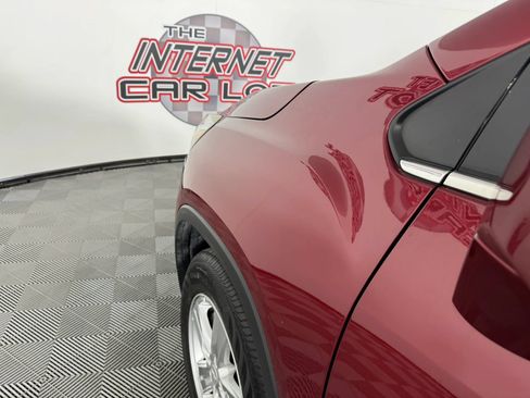 Used 2020 Chevrolet Trax LT w/ LT Convenience Package FWD image 23