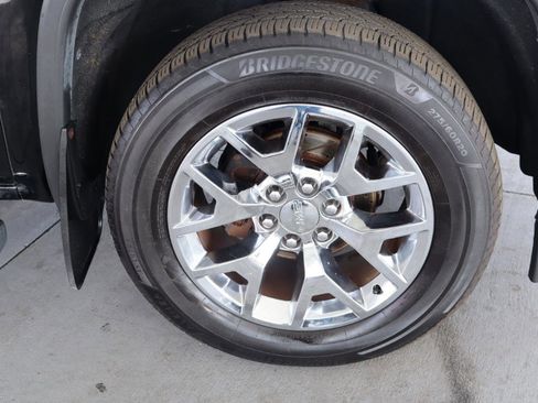 Used 2014 GMC Sierra 1500 SLT w/ SLT Crew Cab Value Package image 39