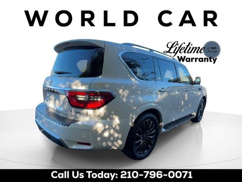 Used 2024 Nissan Armada Platinum w/ Captain's Chairs Package image 6