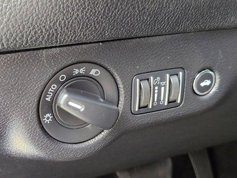 Used 2023 Dodge Challenger R/T RWD image 14