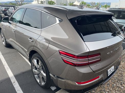 Used 2021 Genesis GV80 2.5T w/ Prestige Package 04 image 4